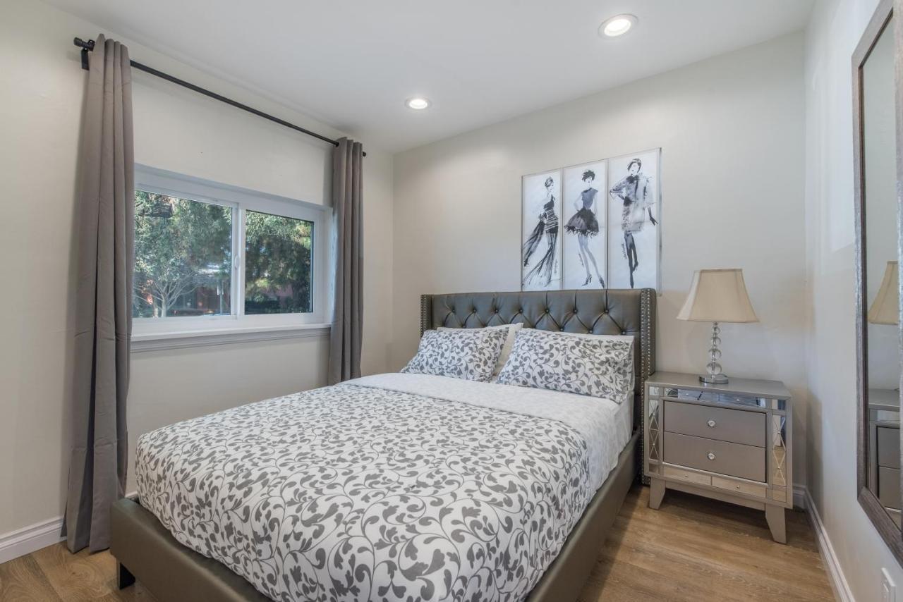 Luxurious Studio City Home Los Angeles Exterior photo